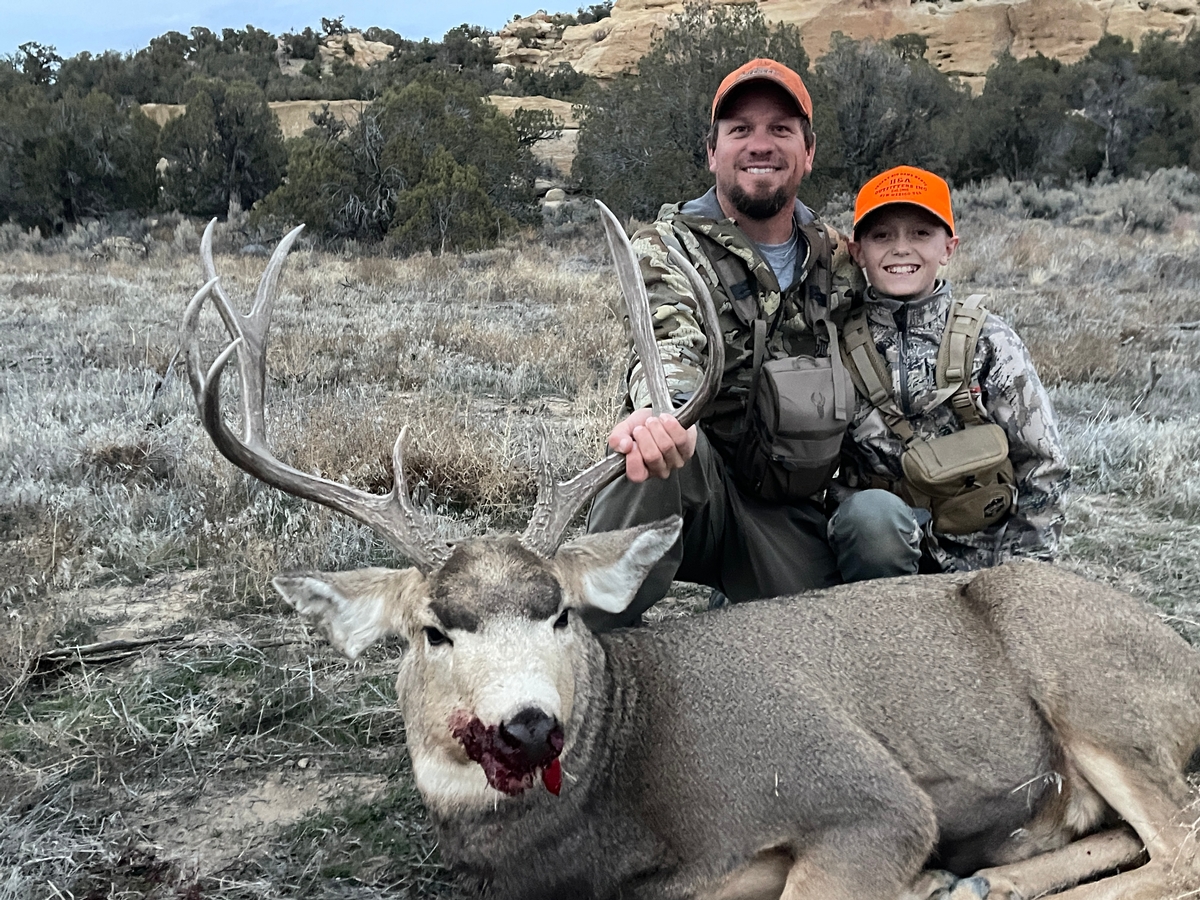 Mule Deer Hunts Photo