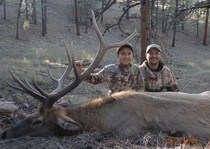 <p>H&A Outfitters, Inc. 2011 Hunting Photos. Elk, mule deer, mountain lion</p>