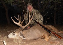 <p>H & A Outfitters, Inc. 2011 Hunting Photos. Elk, mule deer, mountain lion</p>